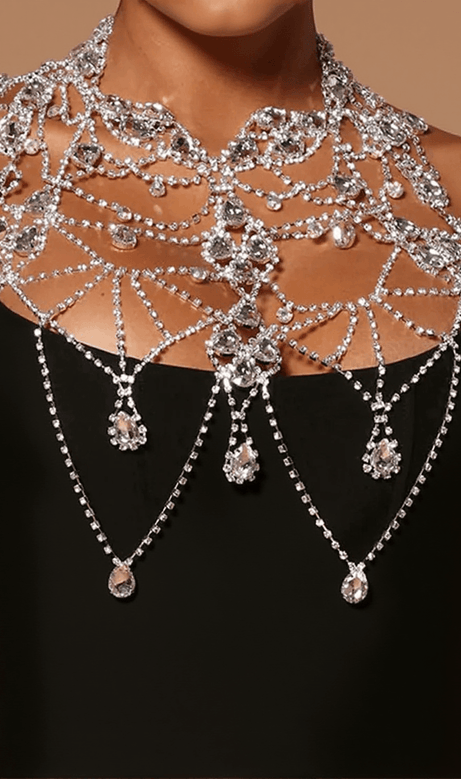 Catena per il petto con strati di cristalli di diamanti Britten