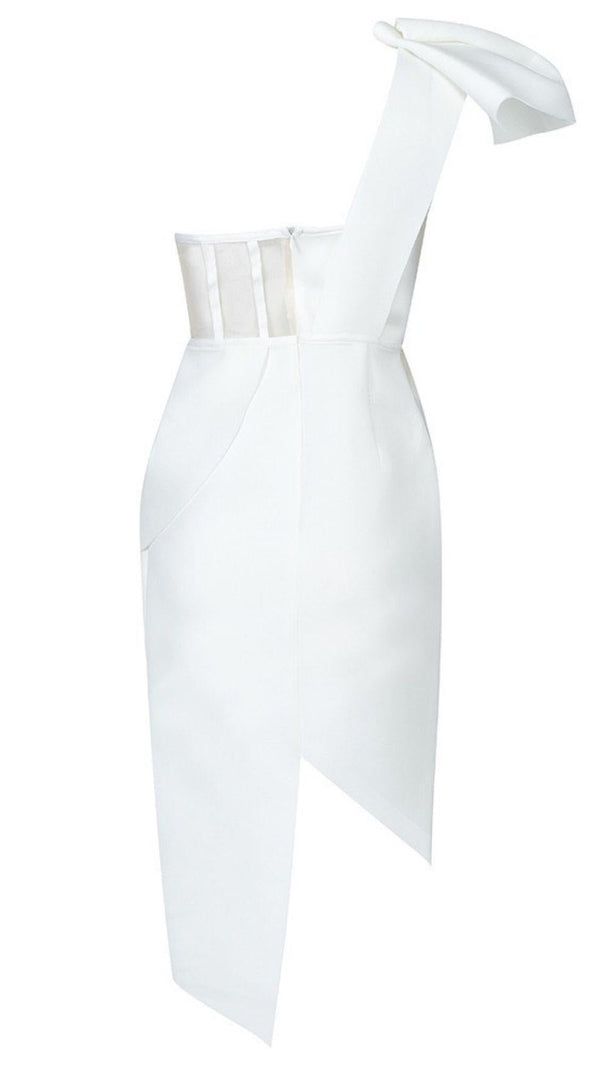 AIIZIE IRREGULAR STITCHING PETAL PLEATED DRESS IN WHITE - product image