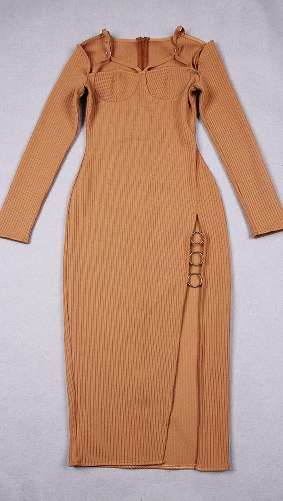 CUT OUT SLIPT MAXI DRESS IN BROWN