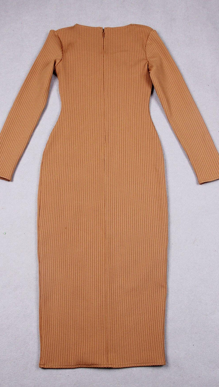 CUT OUT SLIPT MAXI DRESS IN BROWN