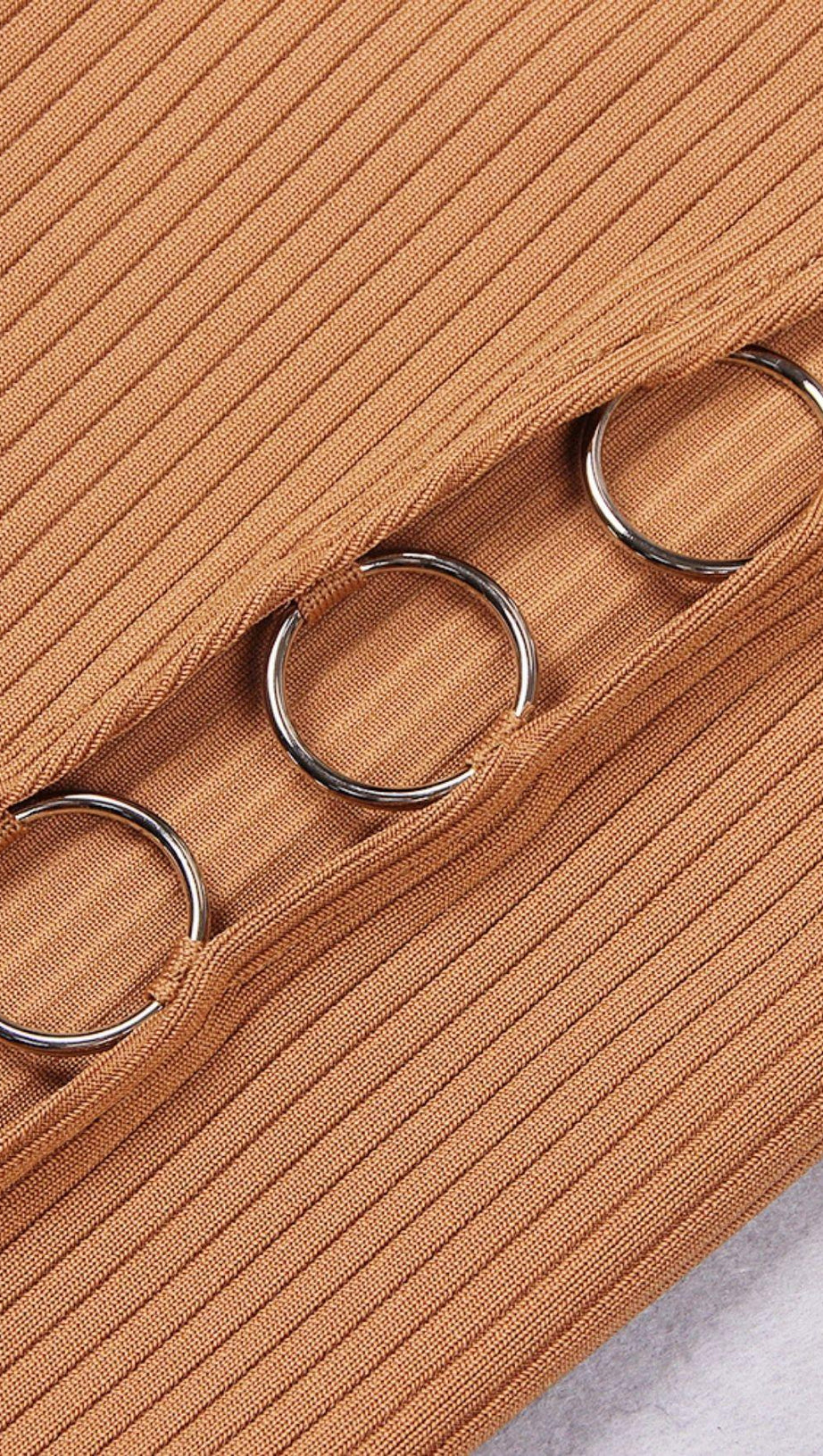 CUT OUT SLIPT MAXI DRESS IN BROWN