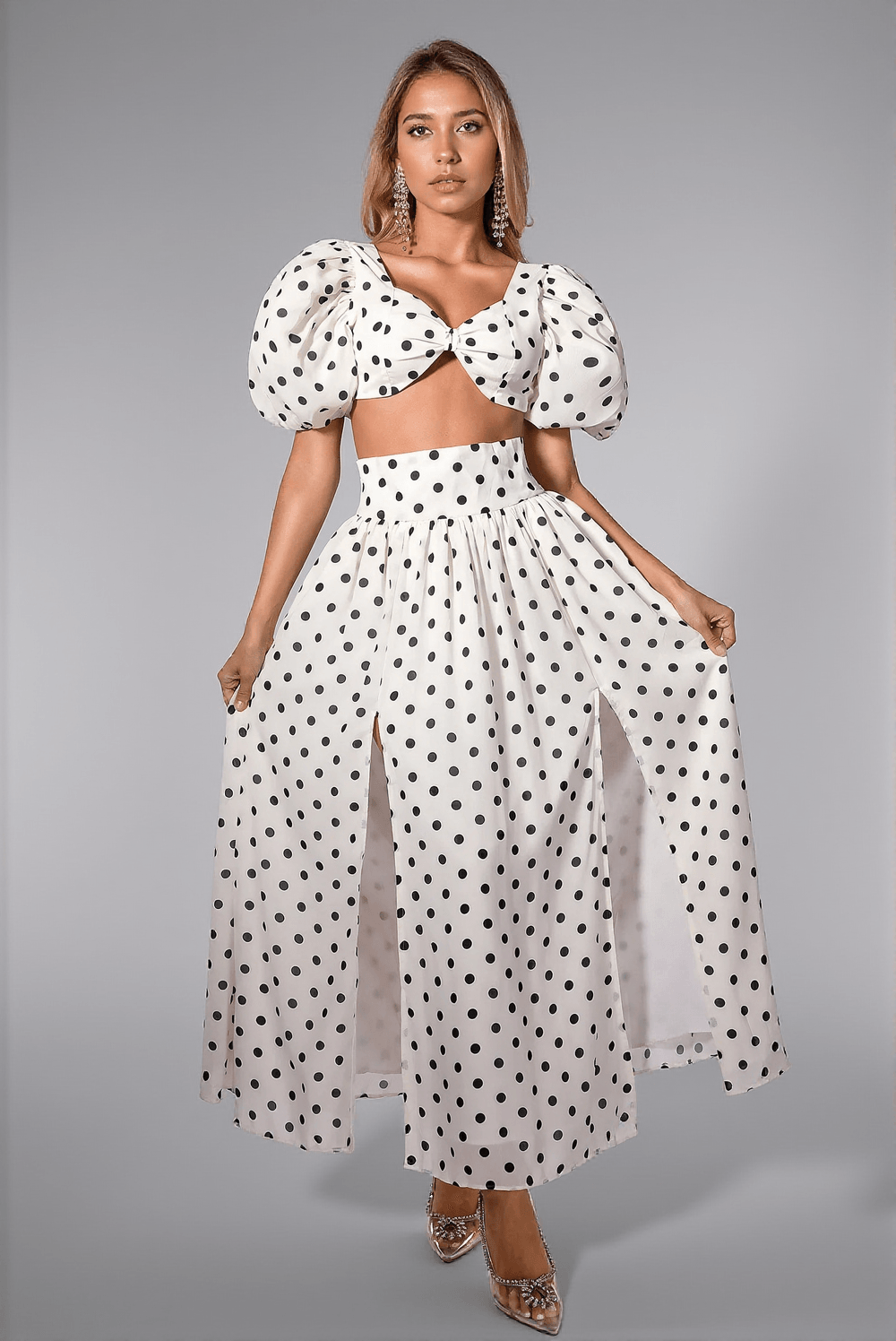 Completo OLINDA con mini top a pois e gonna con spacco alto