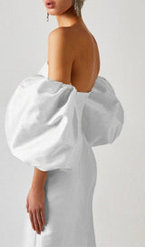 SATIN STRAPLESS MIDI DRESS IN WHITE