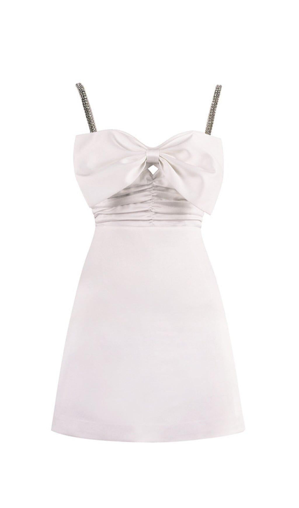 MINIKLEID AUS KRISTALL-SATIN IN WEISS