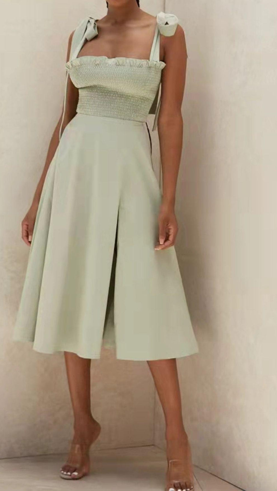 SLIT MIDI DRESS IN GREEN