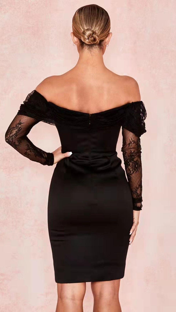 AIIZIE OFF SHOULDER CORSET MIDI DRESS IN BLACK - product image