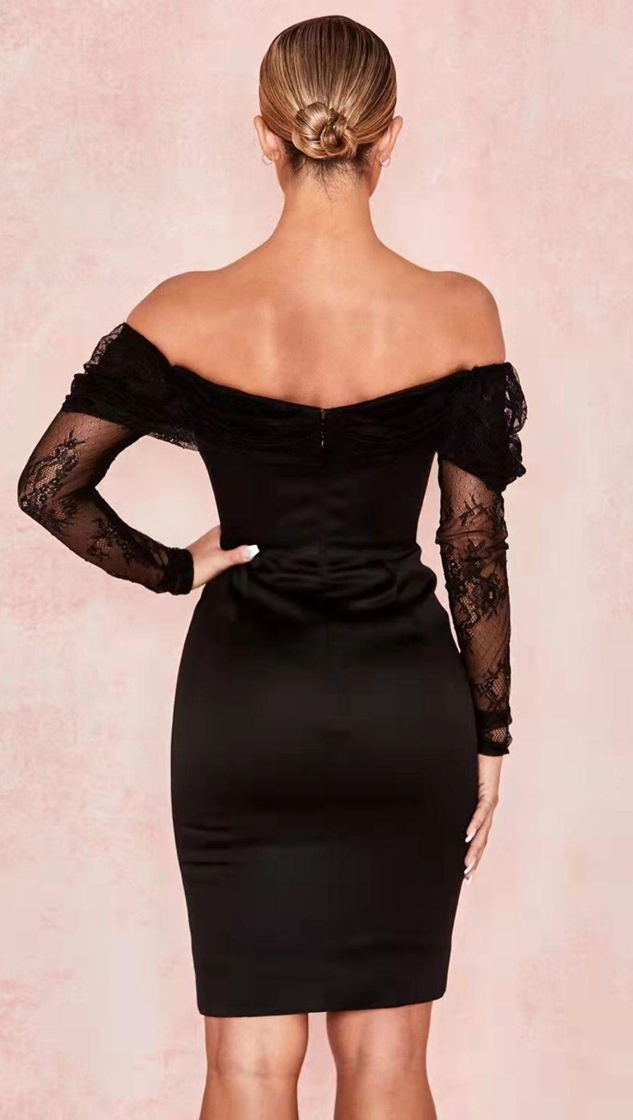 OFF SHOULDER CORSET MIDI DRESS IN BLACK