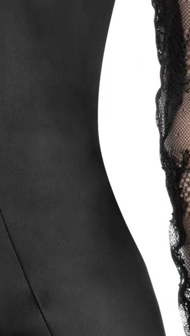ABITO MIDI CON CORSETTO E SPALLE SCOPERTE IN NERO