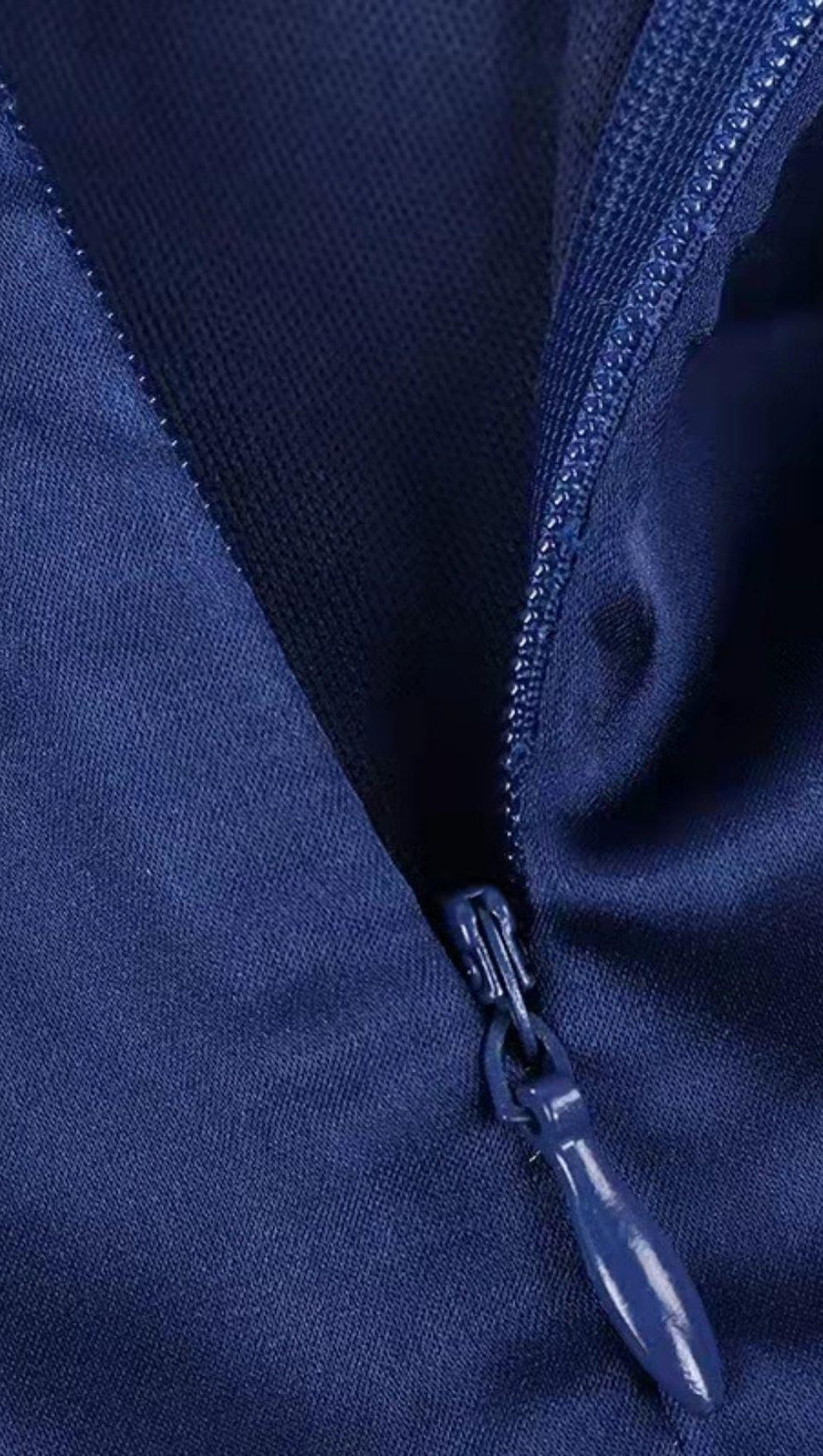 SATIN STRAPLESS MINI DRESS IN DEEP BLUE