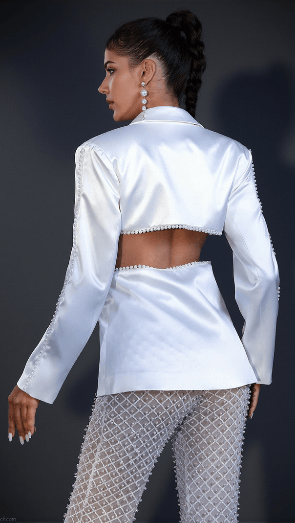 AIIZIE IRELA PEARL FLORAL V-NECK BLAZER SET - product image