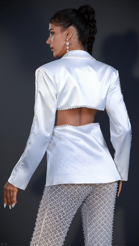 Irela – Blazer-Set mit Perlen und V-Ausschnitt