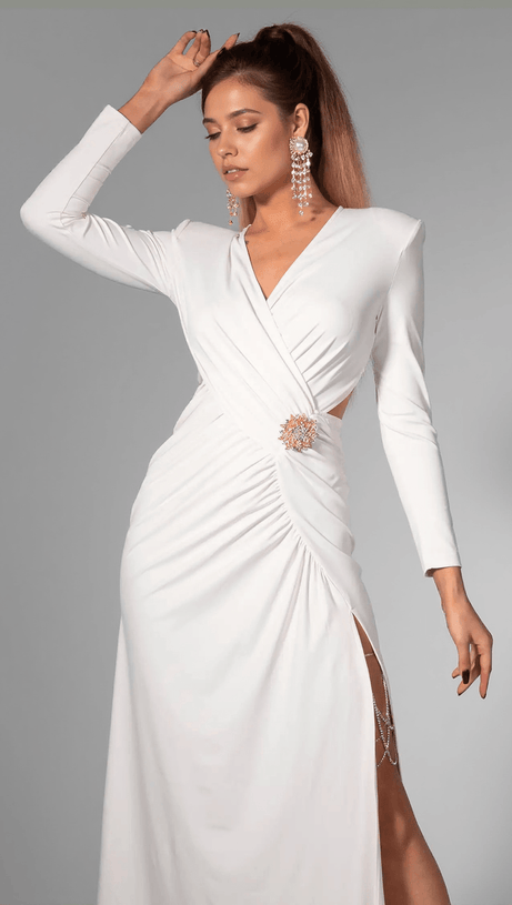 Brynnli – Kleid mit Cinch-Rüschen und Taille