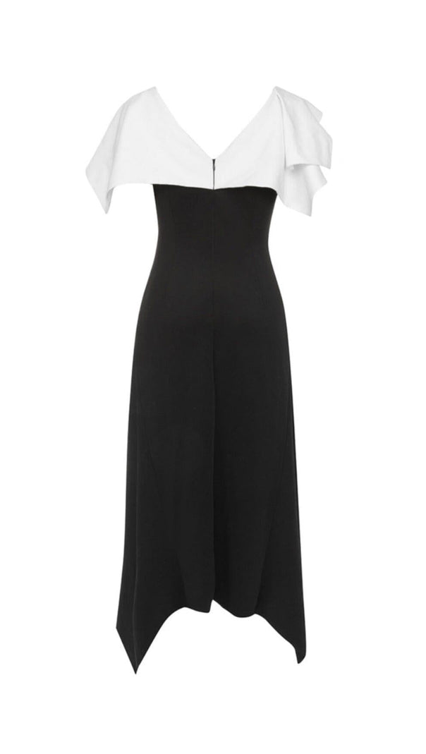 Schwarzes, ärmelloses, rückenfreies Midikleid mit Schmucksteinausschnitt und Schlitz vorn