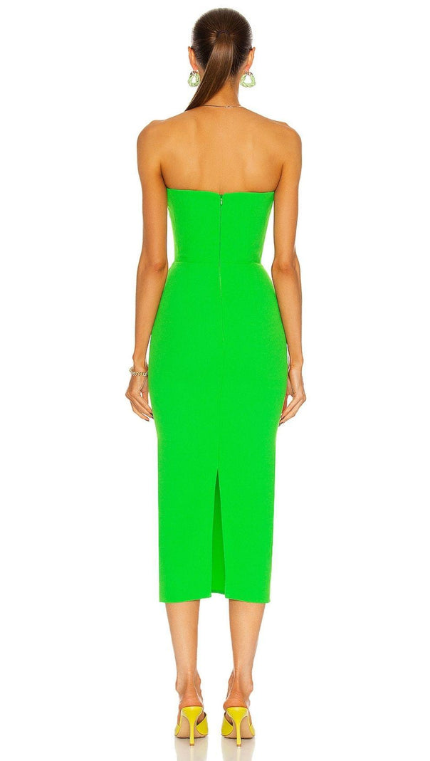 AIIZIE STRAPLESS BANDAGE MIDI DRESS IN GREEN - product image