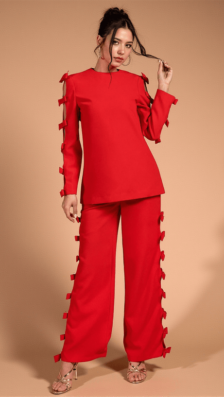 Fayanna Schmetterlings-Ausschnitt-Ensemble