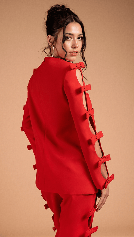 Fayanna Schmetterlings-Ausschnitt-Ensemble