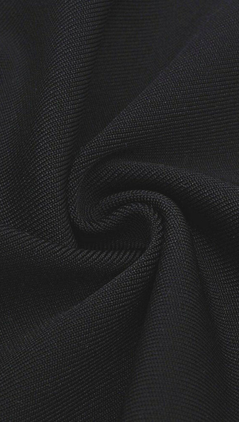 MIDIKLEID MIT NETZSCHULTERN IN SCHWARZ