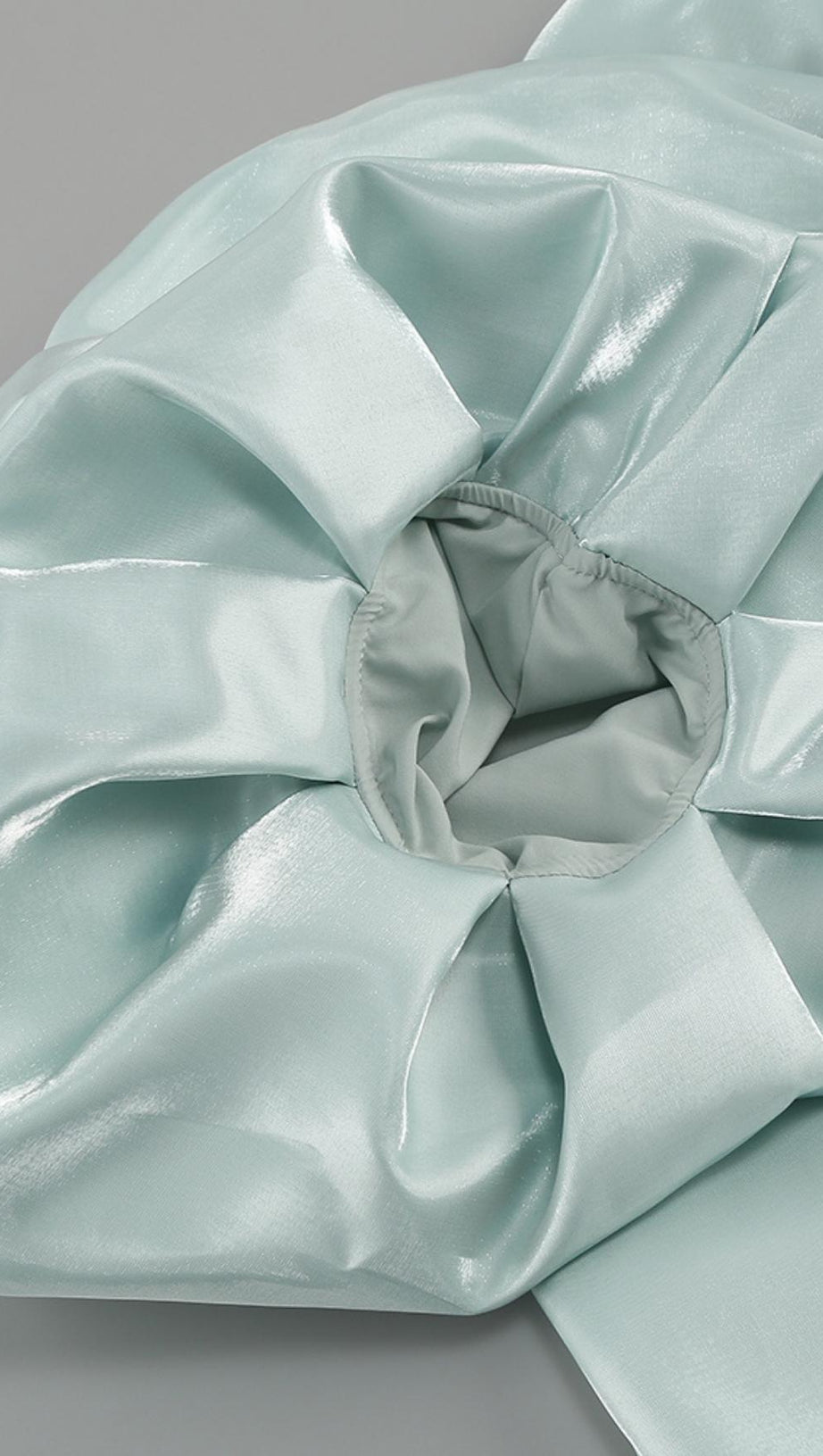 SATIN PUFF SLEEVE MINI DRESS IN GREEN