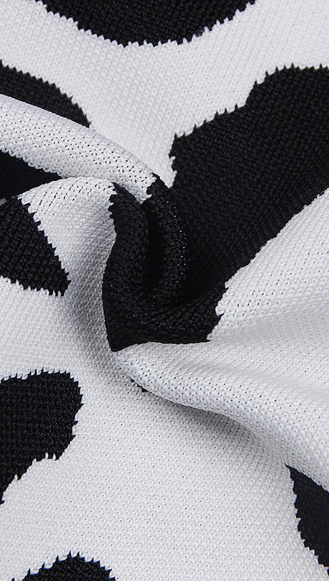 Kurze Bandagejacke mit tiefem V-Ausschnitt und Leopardenmuster in Schwarz