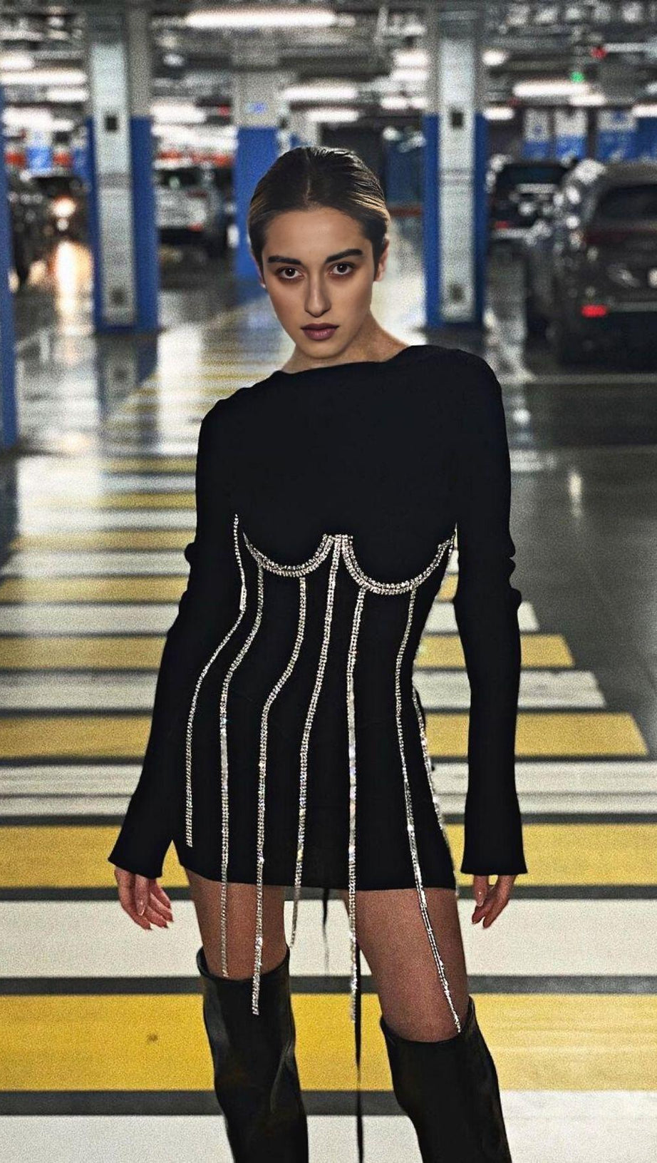 WHITE CRYSTAL TASSELS CORSET