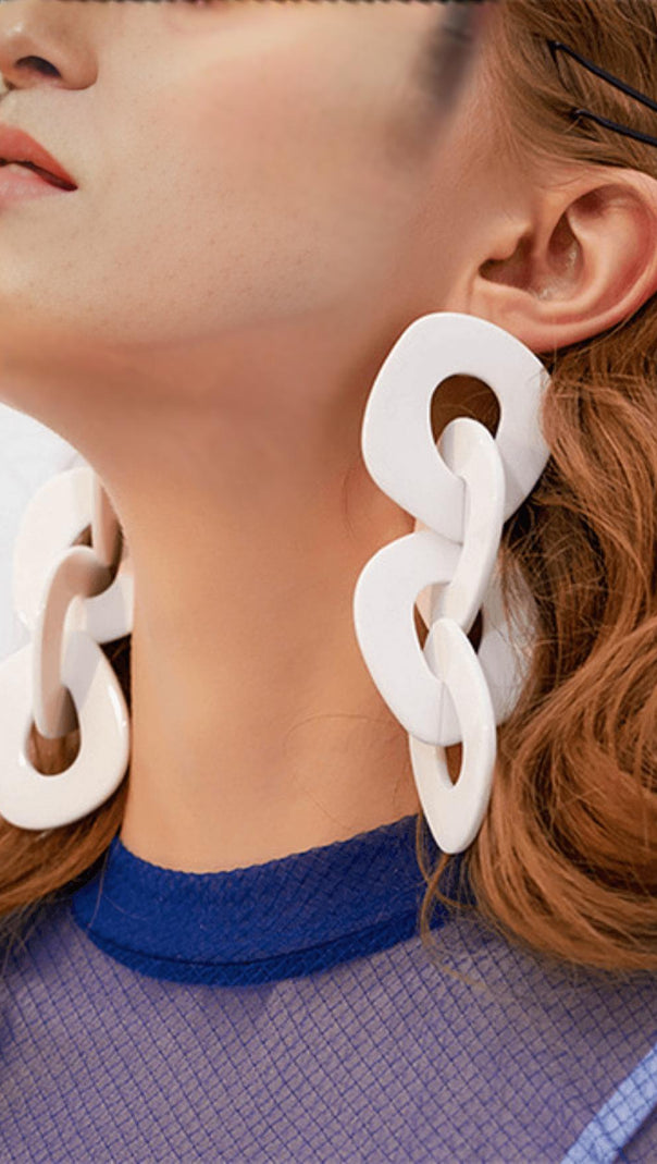AIIZIE ACRYLICS DECORETIVE EARRINGS - product image