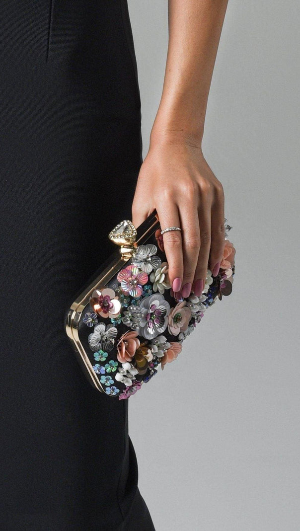 AIIZIE FLORAL ENBROIDERY CLUTCH - BLACK - product image