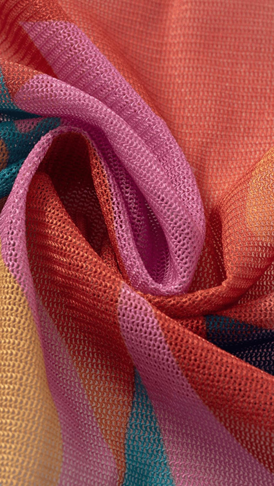 PRINTED MESH PLEATED TOP