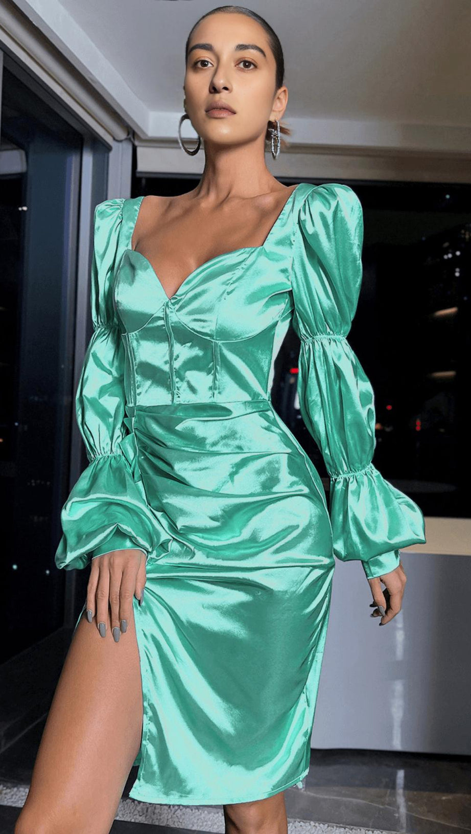 MULTI-SECTION PUFF SLEEVE DRESS