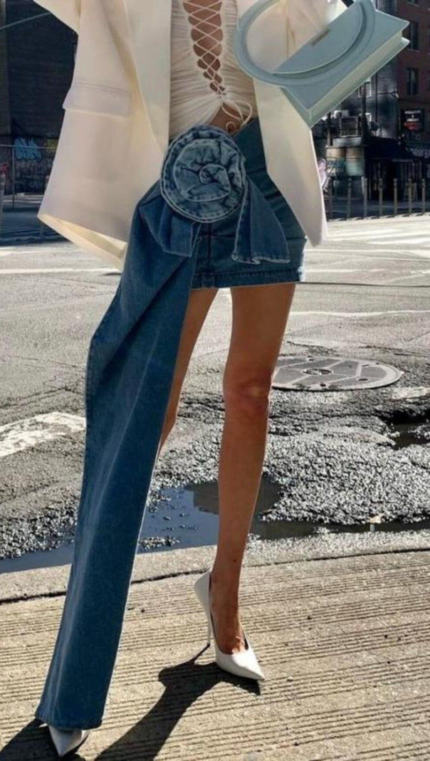 AIIZIE MOICU FLOWER ASYMMETRIC HEM DENIM SKIRT - product image