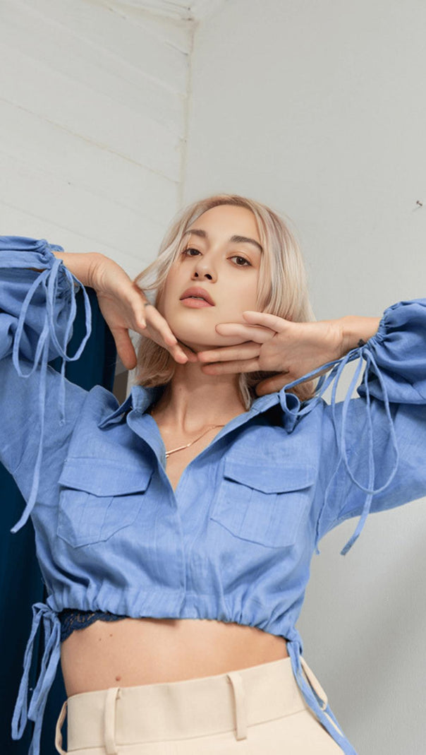 AIIZIE BRAWSTRING WAIST SHORT SHIRT IN BLUE - product image