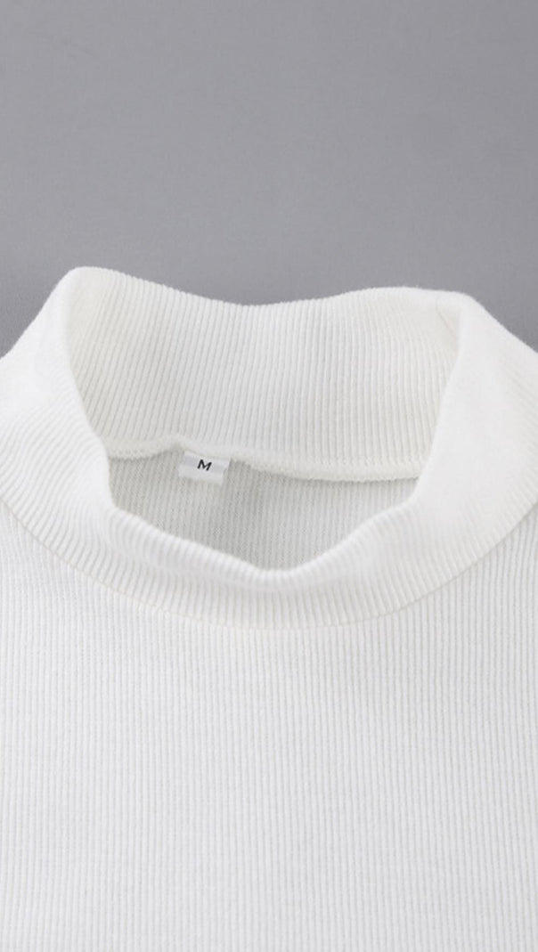 AIIZIE OFF-THE-SHOULDER SOLID COLOR T-SHIRT - product image