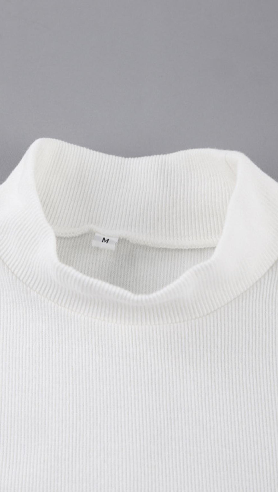 OFF-THE-SHOULDER SOLID COLOR T-SHIRT