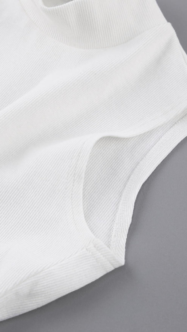 AIIZIE OFF-THE-SHOULDER SOLID COLOR T-SHIRT - product image