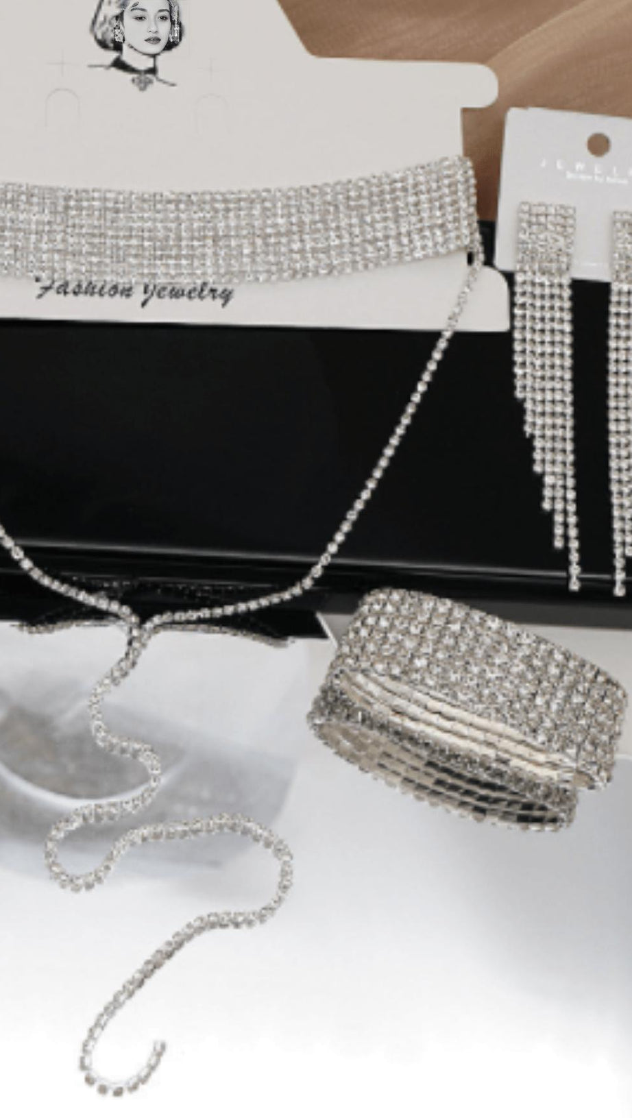 FULL DRILL THREE-PIECE SUIT