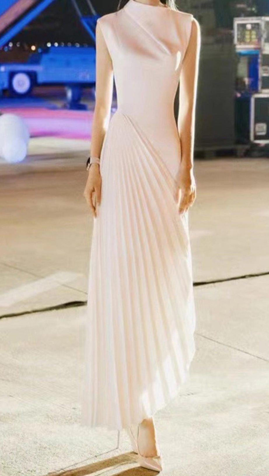 WHITE DIAGONAL PLEATED MIDI DRESS