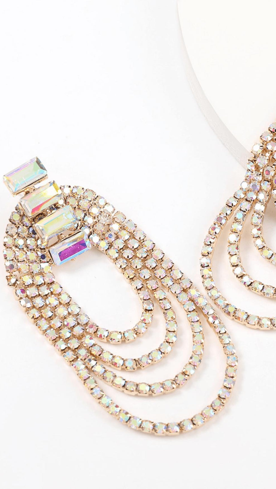 Ovale Quastenohrringe