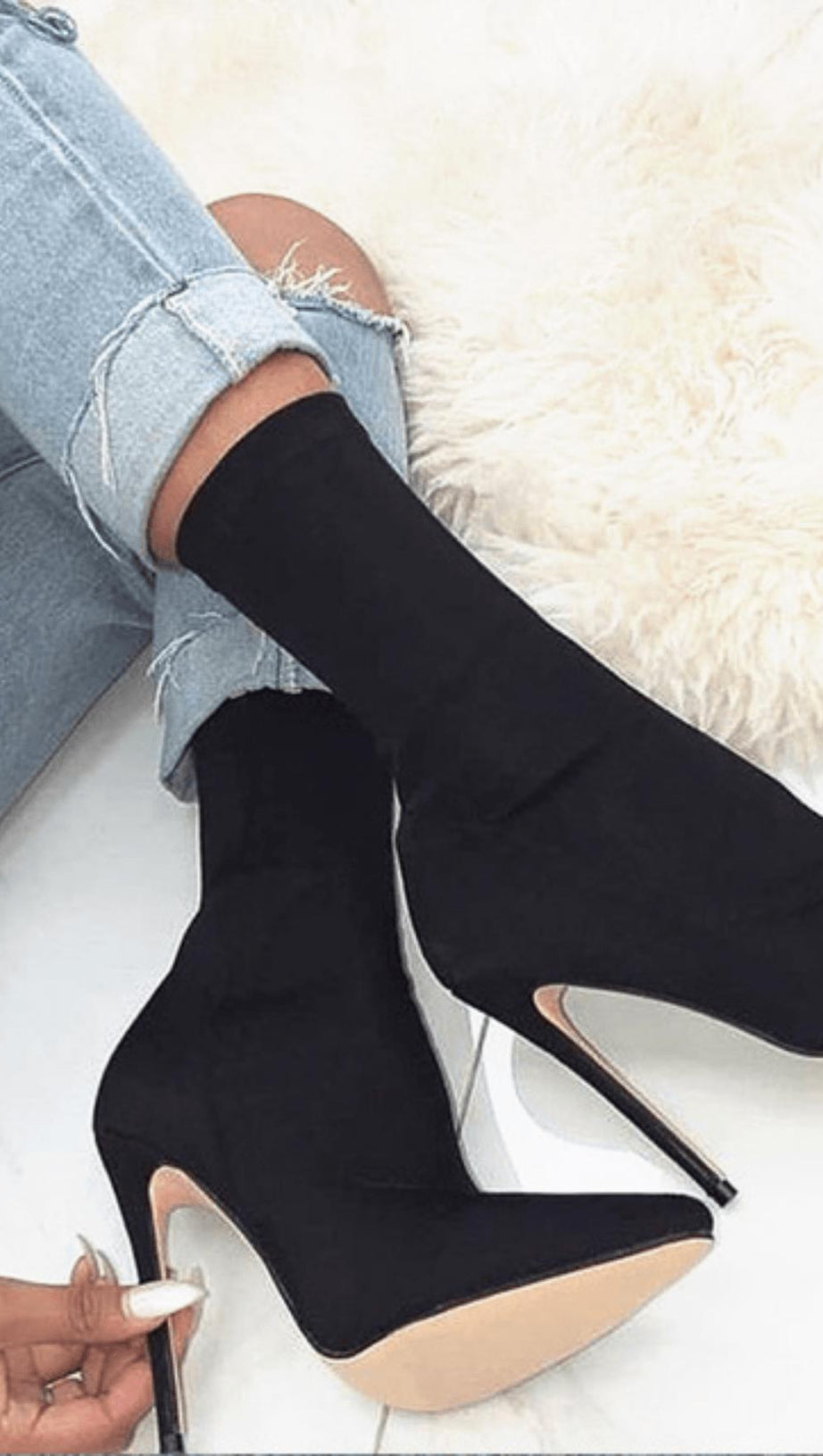 Mittelhohe Stiletto-Absätze mit Röhrensohle