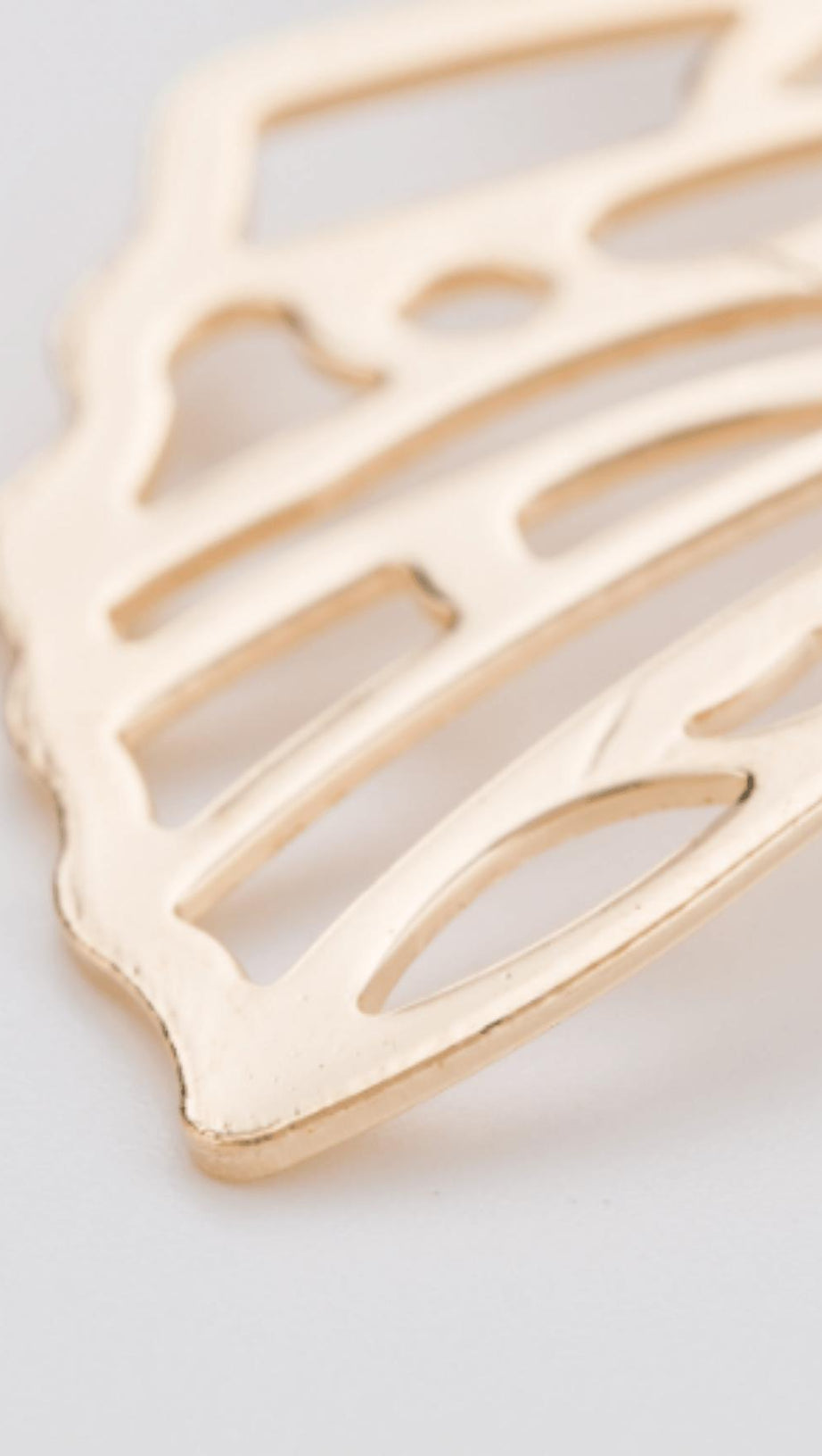 HOLLOW BUTTERFLY ALLOY EARRINGS