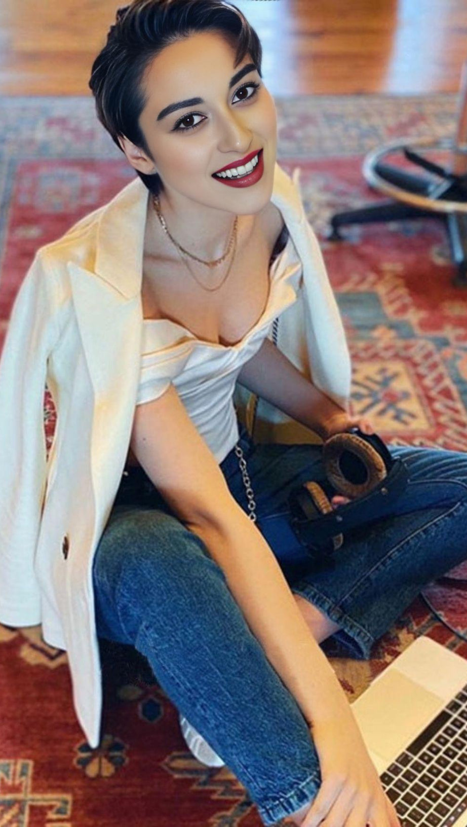 ONE-SHOULDER-TUBE-TOP UND ABDOMET-WESTE