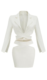 WHITE WTO PIECE DRESS SUIT