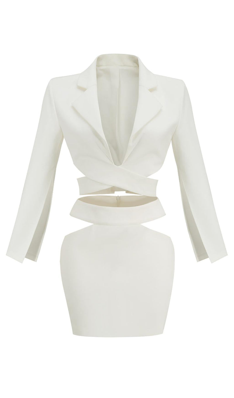 WHITE WTO PIECE DRESS SUIT