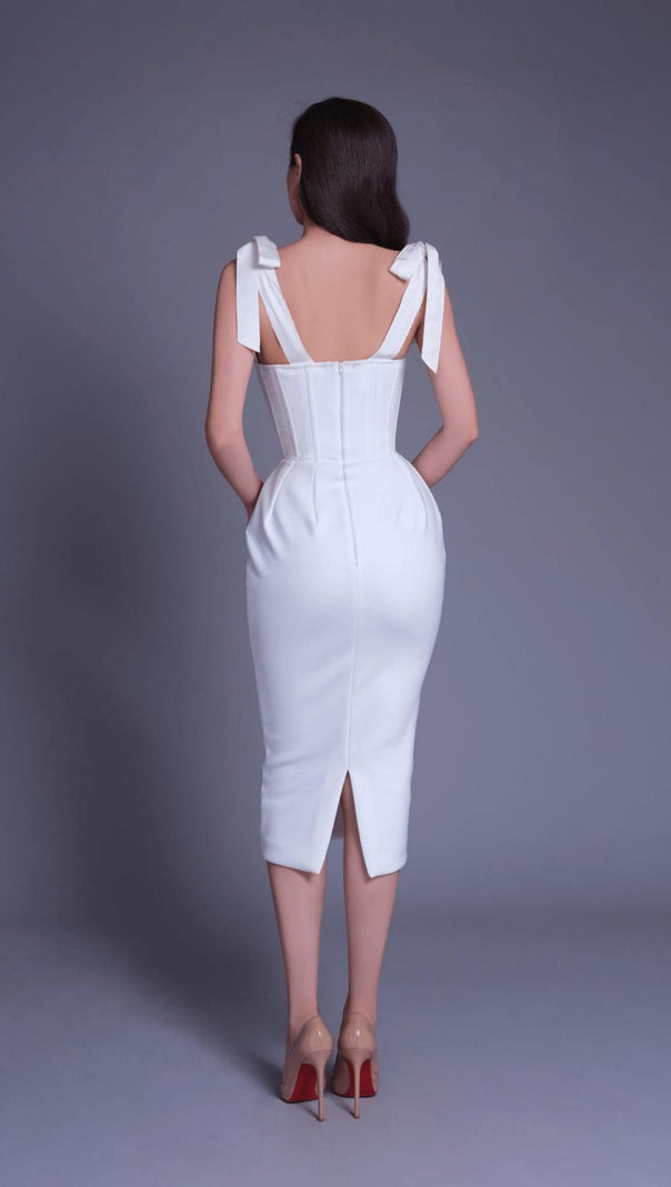 ABITO ELEGANTE CON BRETELLE IN PIZZO