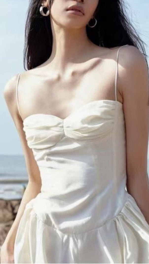 AIIZIE STRAPLESS SUSPENDER MINI DRESS IN WHITE - product image
