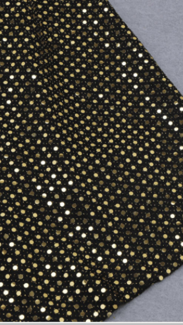 ABITO CON SCOLLO A V PROFONDO E PAILLETTES