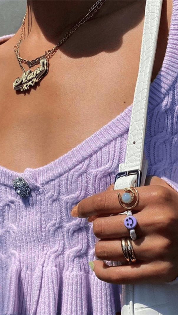 AIIZIE LOW-CUT KNIT SHORT SWEATER - product image