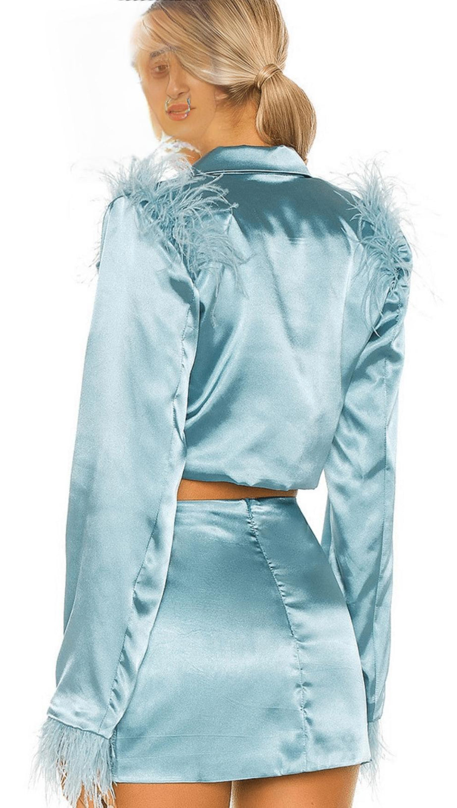 FEATHER SHORT BLUE SUIT