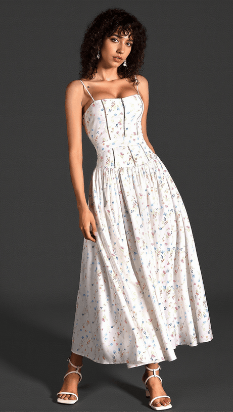 Gepunktetes Spaghetti-Kleid mit gewebtem Print