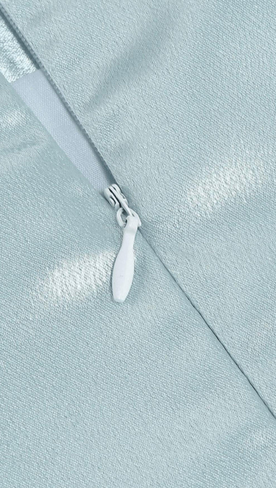 FEATHER SHORT BLUE SUIT