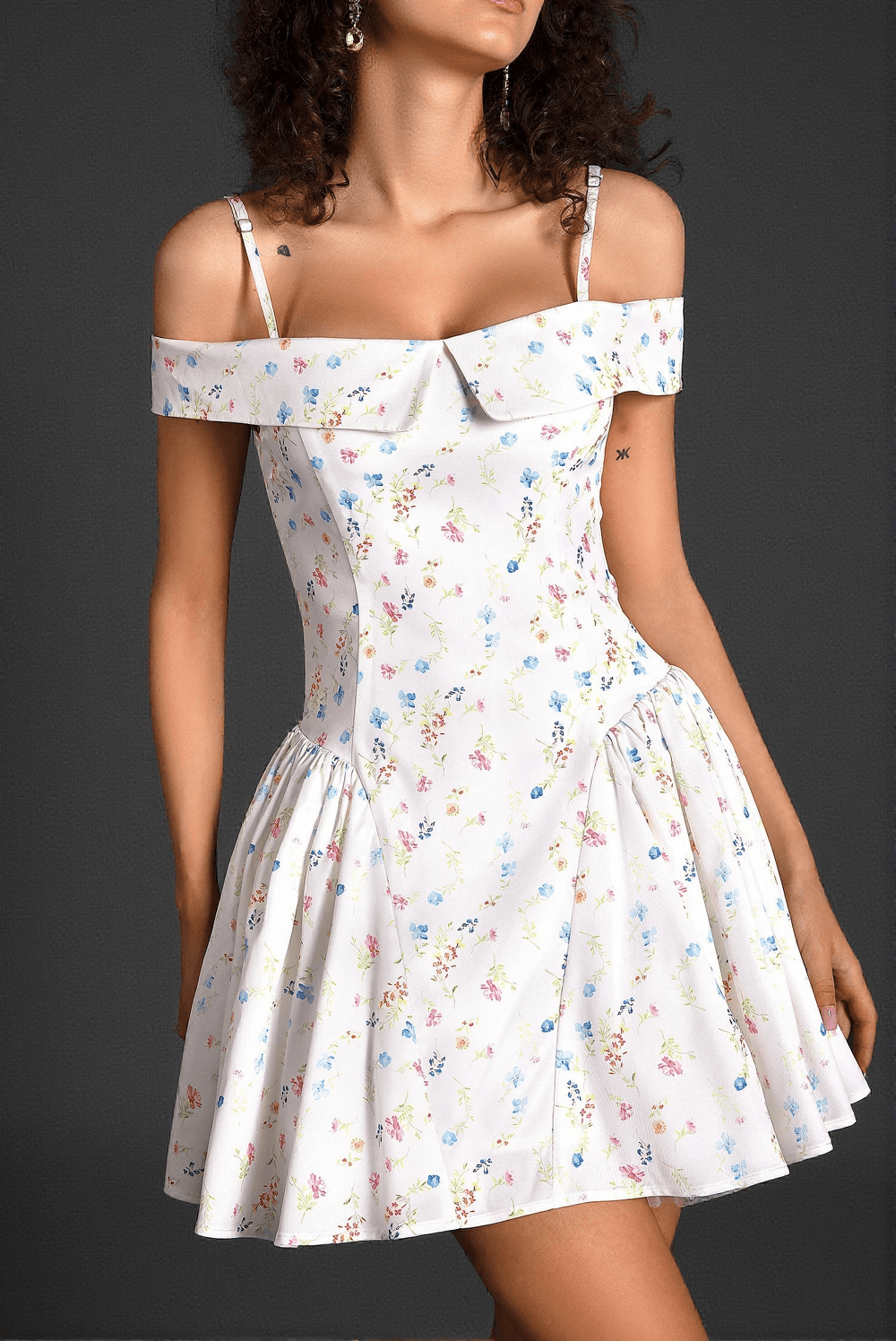 Dyana Minikleid mit gewebtem Print und Trägern