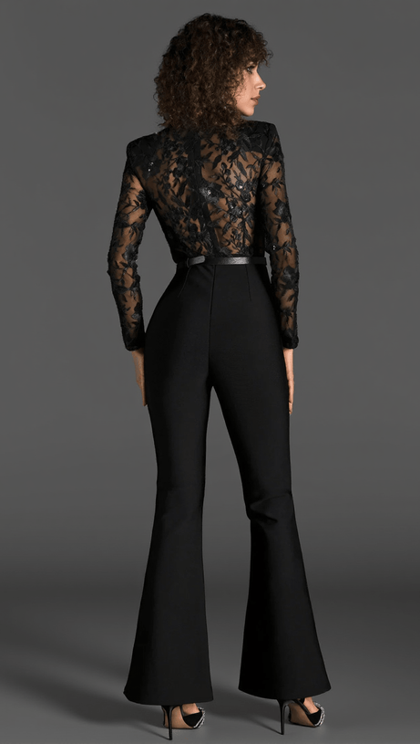 Ollie Jumpsuit mit besticktem Gürtel und Spitze